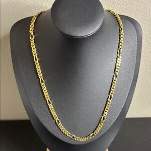 Monet Gold Tone Vintage Figaro Chain Necklace